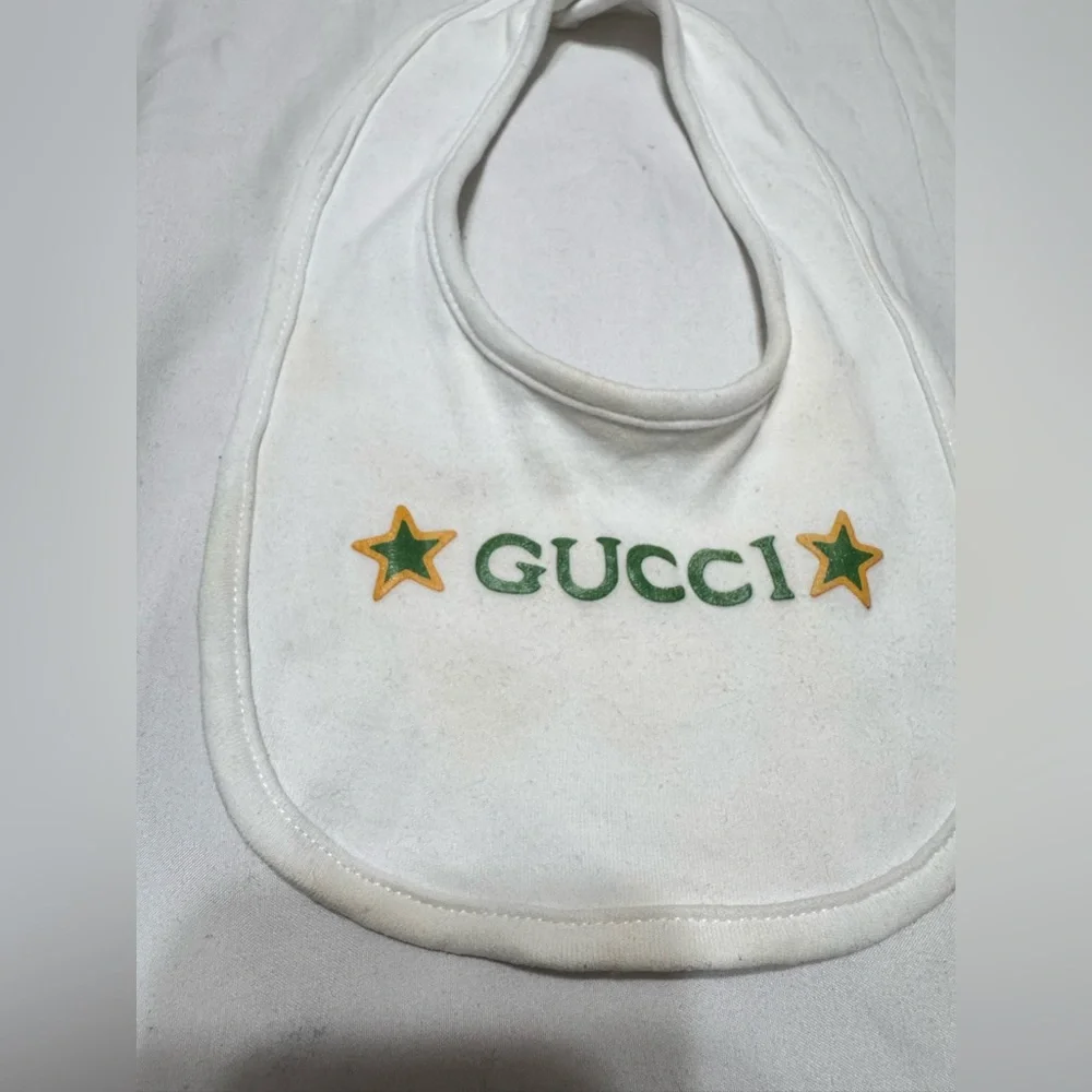 Gucci vintage baby cotton two-piece hat & bib with Gucci logo - Picture 10 of 11